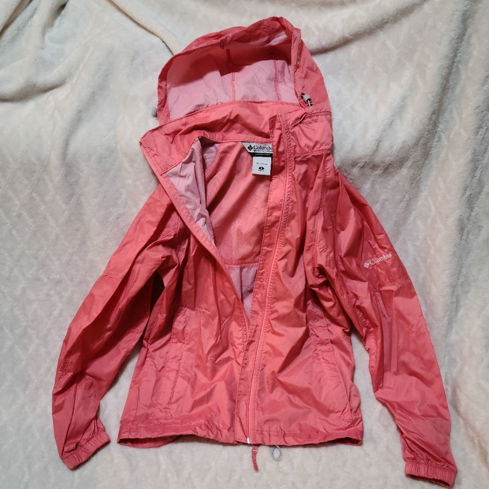 Columbia Windbreaker